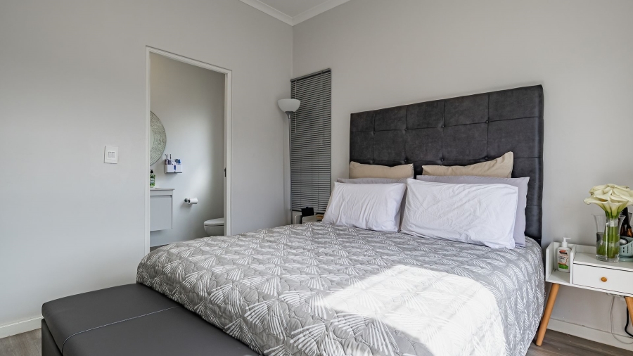 3 Bedroom Property for Sale in Burgundy Estate Western Cape